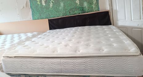 King Size Mattress (Colchón King Size)