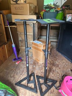 Speaker stands
