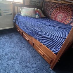 Bunk Bed With Storage 