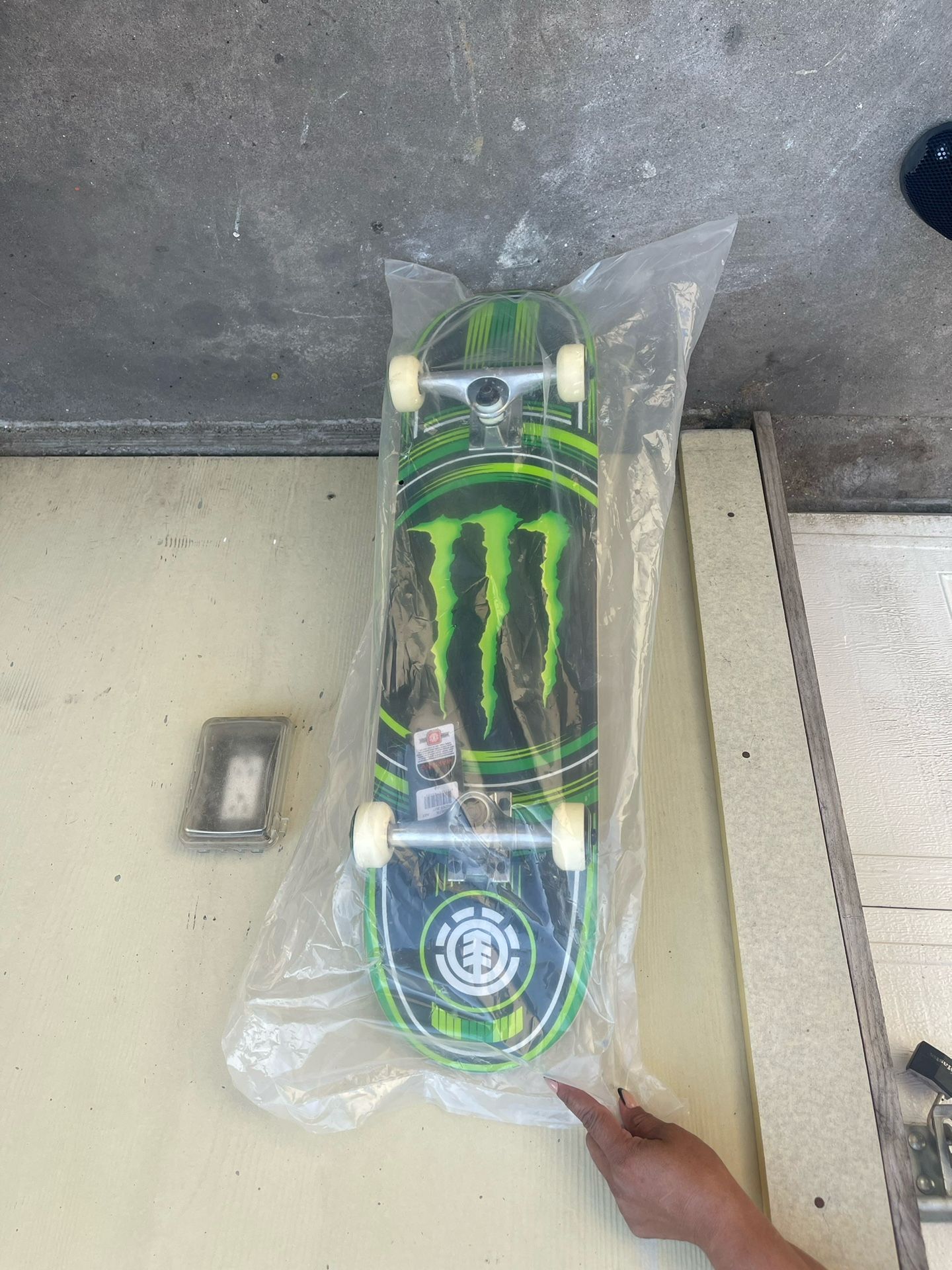 Monster Energy Skateboard