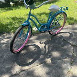 Girl’s Vintage Style Bicycle For Sale