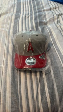 Men's Los Angeles Angels New Era Gray/Red 2025 Batting Practice 9FORTY M-Crown Adjustable Hat