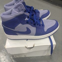 Nike Air Jordan 1 High Iron Purple Deep Royal (Women's) - Size 9