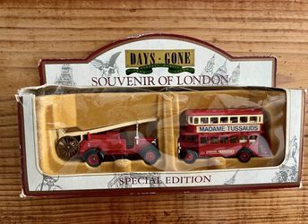 Lledo Days Gone Souvenir of London Special Edition set featuring a diecast fire truck and double-decker bus