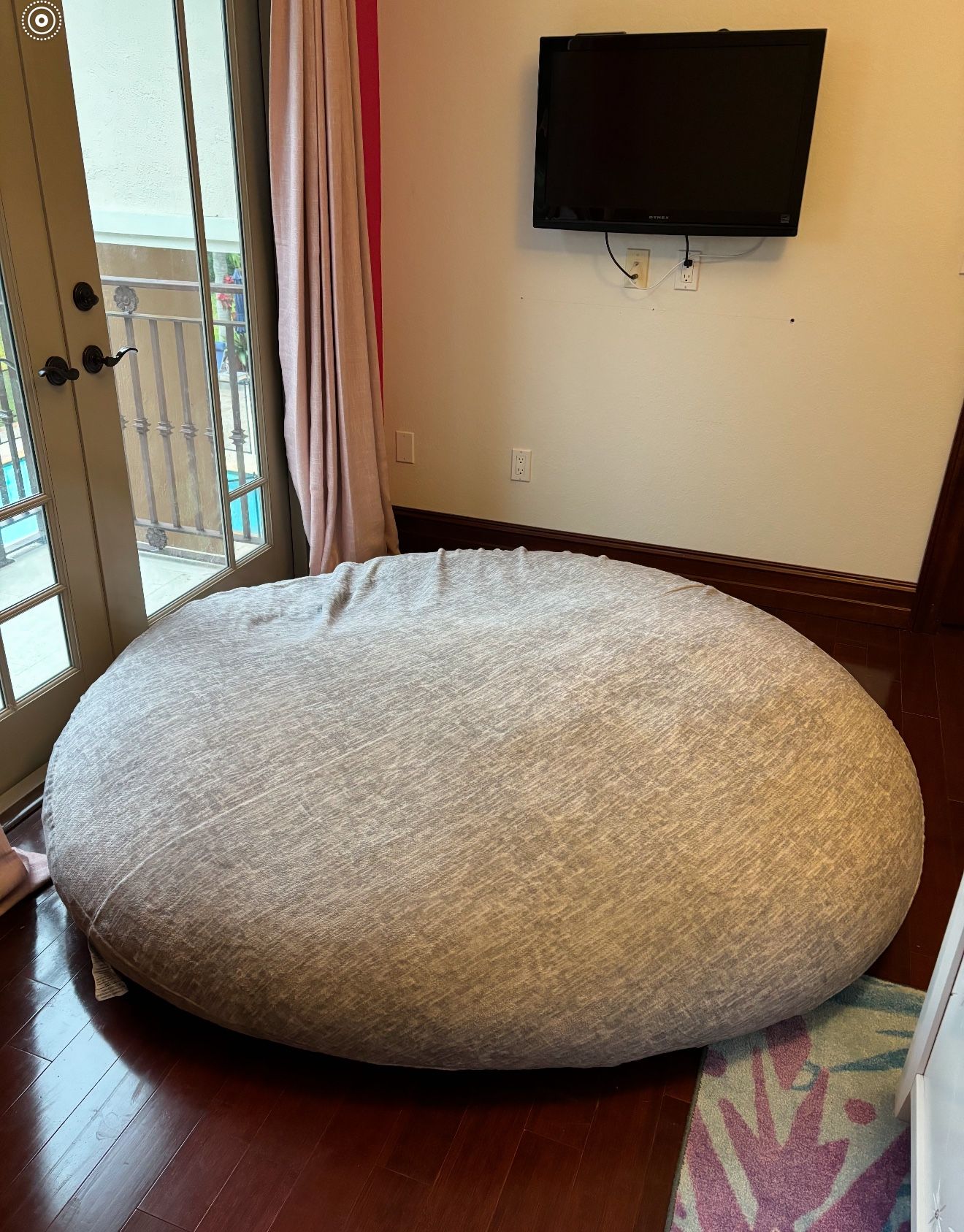 Giant Beanbag