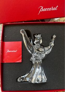 Baccarat Crystal Angel Holding a Heart Figurine - w/ Original Boxed
