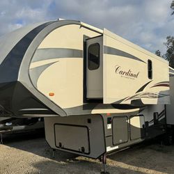 2015 Cardinal By Forest River Fifth Wheel/ Rv/ Travel Trailer 