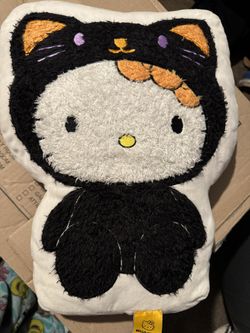 Hello Kitty Pillow