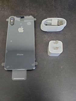 IPHONE X....256GB. UNLOCK FOR ANY SIM