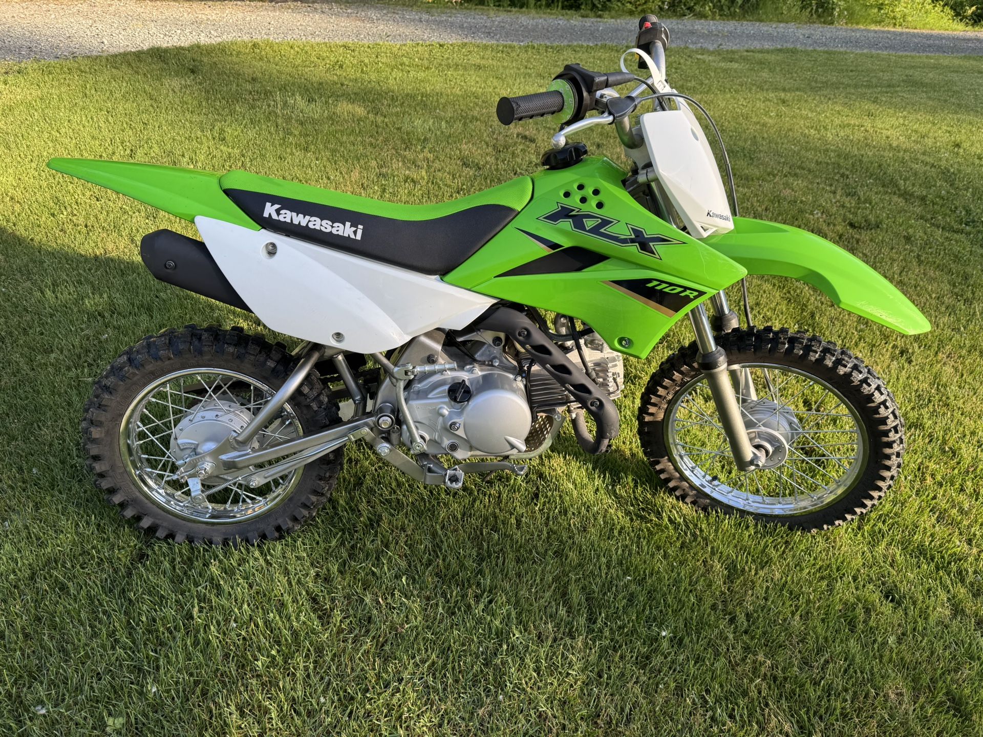 2022 KLX110
