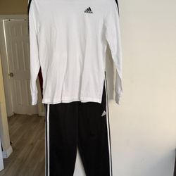 Adidas Boy set - Size M (10-12)