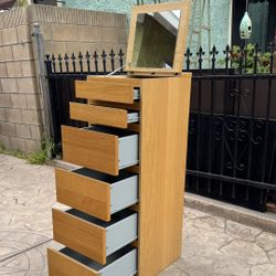 Tall Vanity Dresser With Mirror 