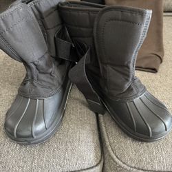 Kids Winter Boots Size 13