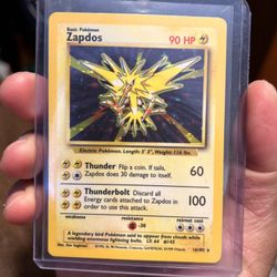 Zapdos - 16/102 - Pokemon Base Set Unlimited Holo Rare Card WOTC NM