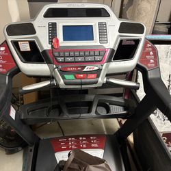 Sole F80 Treadmill 
