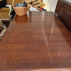Lexington Designer Dining Table With 2 Extra Leaves Extension…