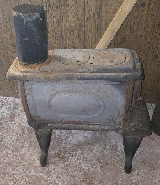 Wood Stove Antique Cast Iron