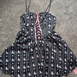 Floral Front Lace Up Dress 