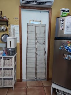 HNAGING SHOE RACKS
