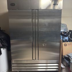 refrigerator/ freezer 