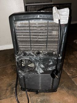 Delonghi air conditioner