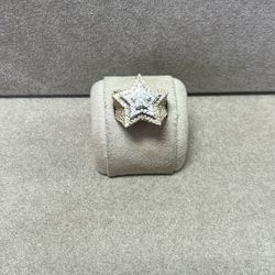 Star Diamond Gold Ring 