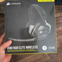 Corsair Wireless Headsets 