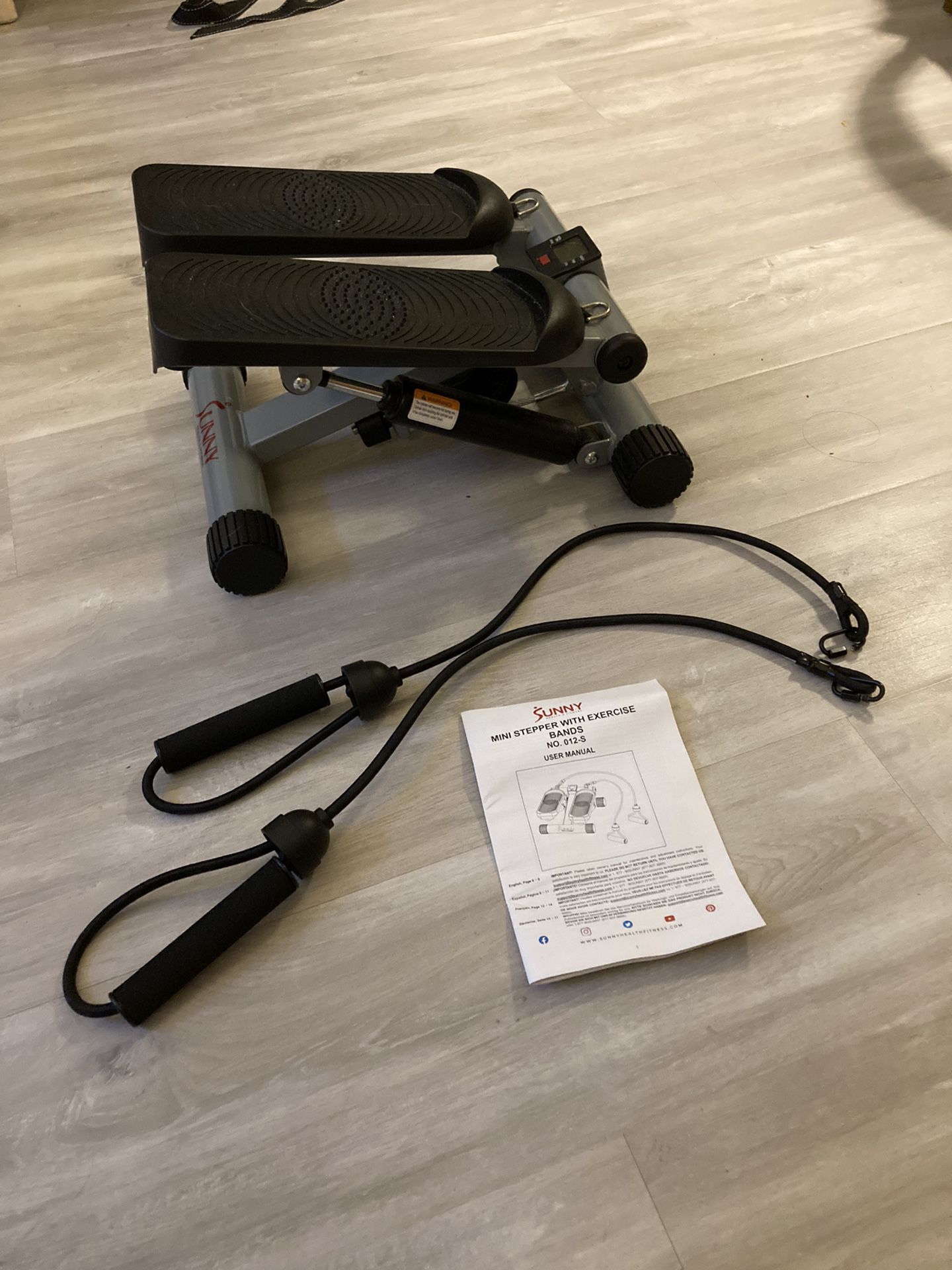 Like New Sunny Mini Stepper Step Machine With Exercise Bands - West Seattle