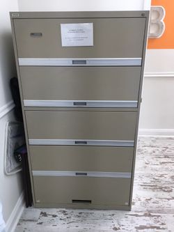 File cabinet in great condition