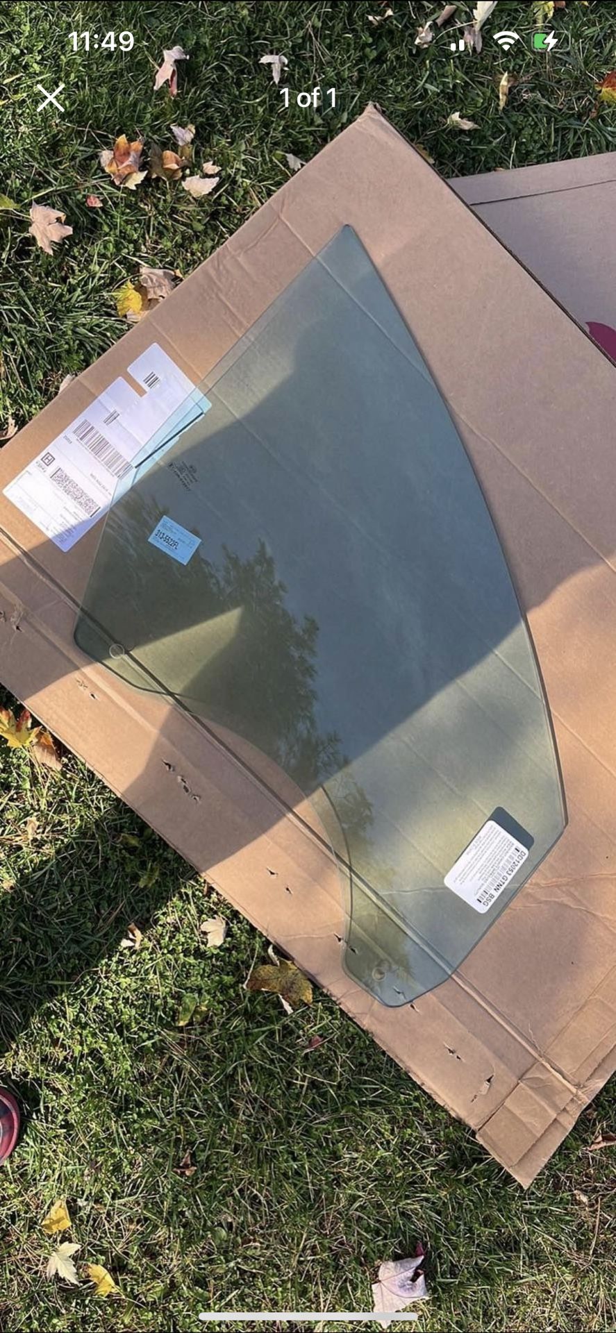 2013-2018 ford Fusion Front Driver Side  Window 