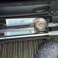 CRAFTSMAN 1/2 Dial Indicating Torque Control Wrench 250Lb./Ft.