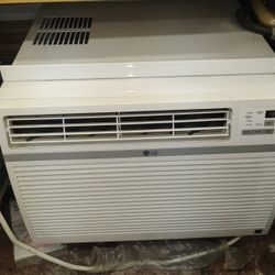 New L G Air Conditioner 24500 BTU
