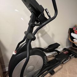 Sole E35 Elliptical