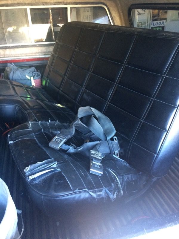 Bench seat Jeep Comanche