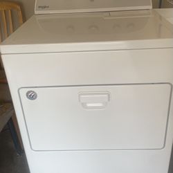  Whirlpool Cabrio High-Efficiency Electric Dryer WED5000DW