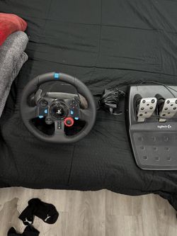 ps5 steering wheel