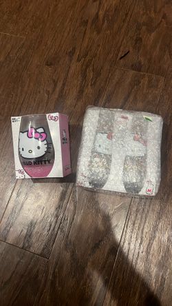New $20 Hello Kitty Glassware 