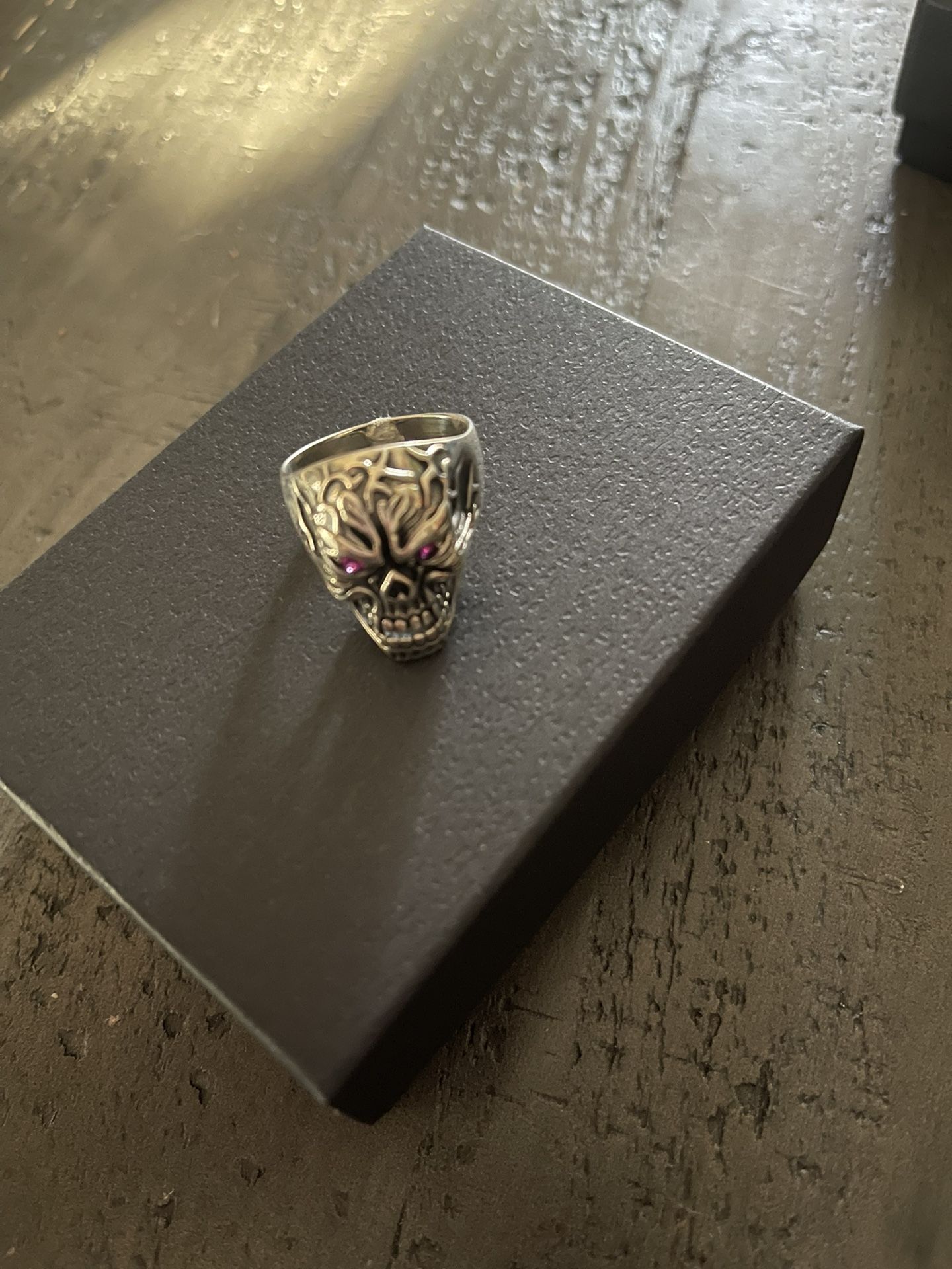 New Mens Ring