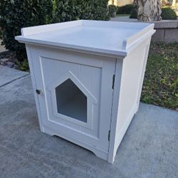Litter Box Enclosure