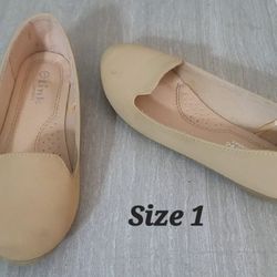 Girls Nude Flats