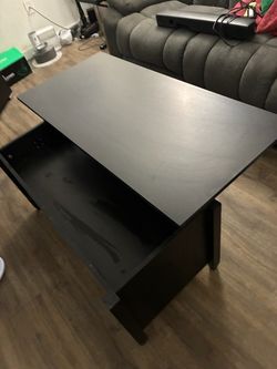 Black Lift-Top Coffee Table