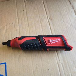 Milwaukee M12 12V Lithium-Ion Cordless Rotary Tool (Tool-Only)