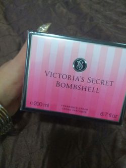 Full size bombshell body cream