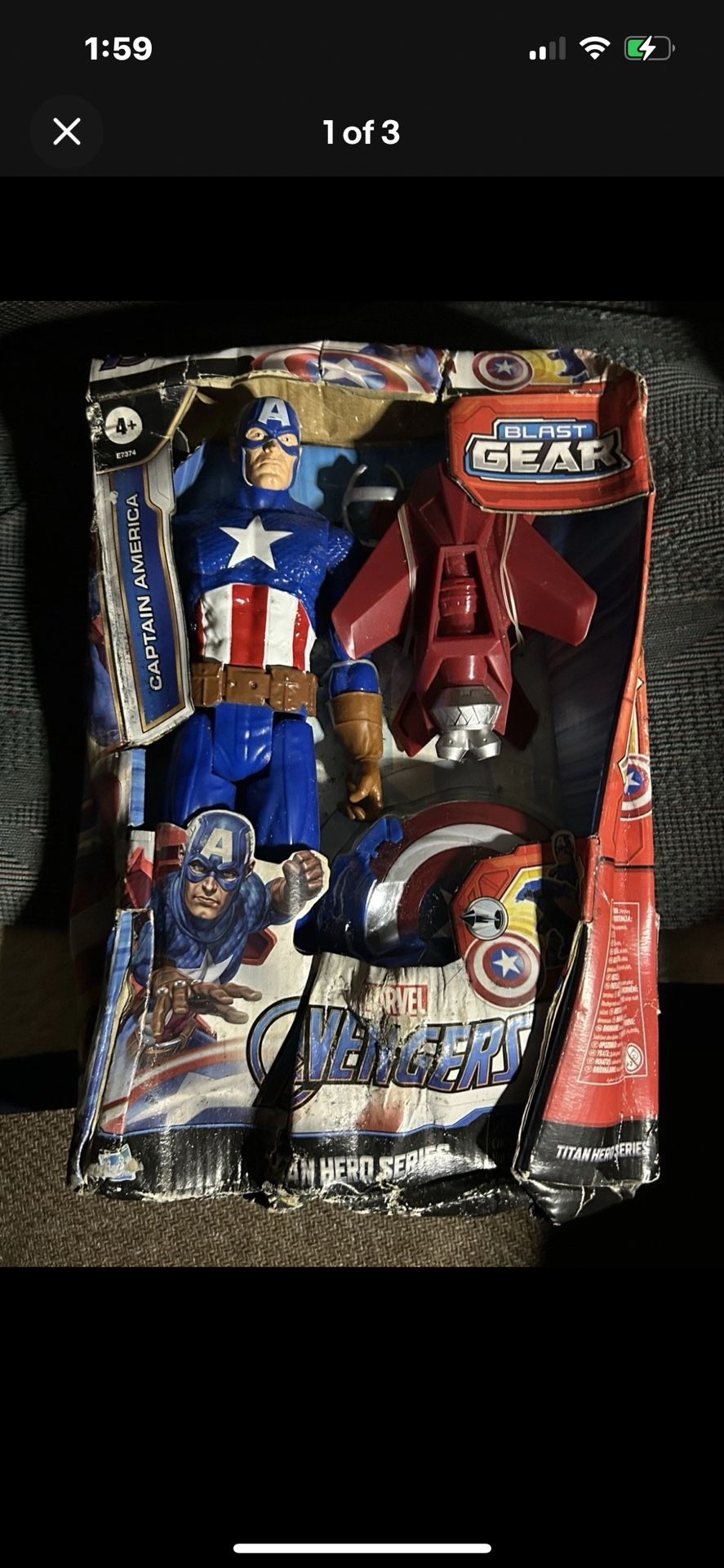 Marvel Avengers Titan Hero Series CAPTAIN AMERICA 11"w/Blast Gear Damaged Box!!