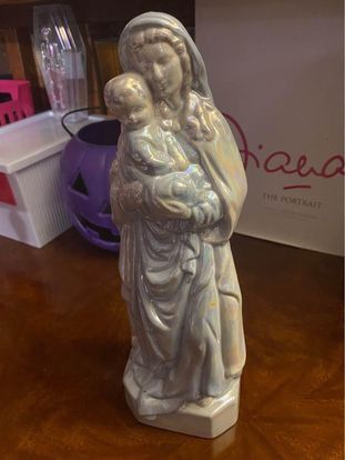 Catholic Virgin Mary Statue Jesus