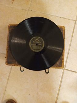 78 RPM VINYL RECORDS