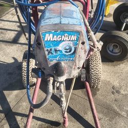 Graco Magnum XR9 airless paint sprayer. 
