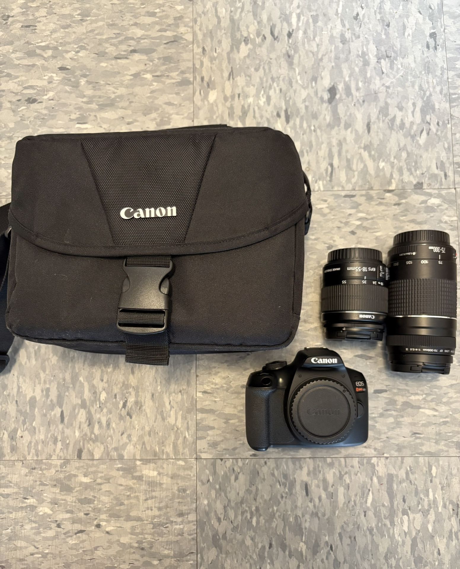Canon T7i with Standard and Zoom Lens