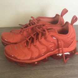 Nike Air Vapormax Plus Size 6 Women 