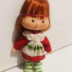 1979 Strawberry Shortcake Doll